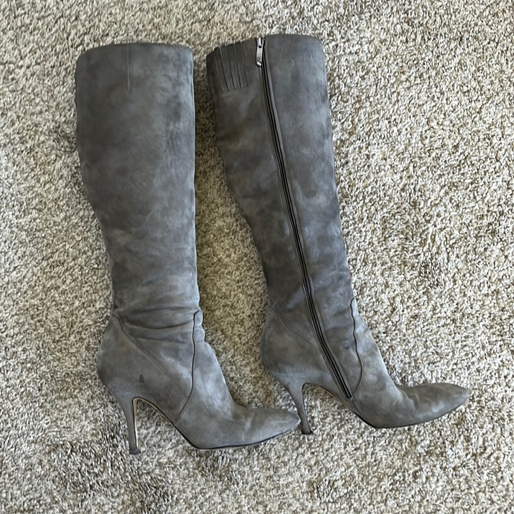 Via Spiga Gray Suede Knee High Boots - Size 9.5